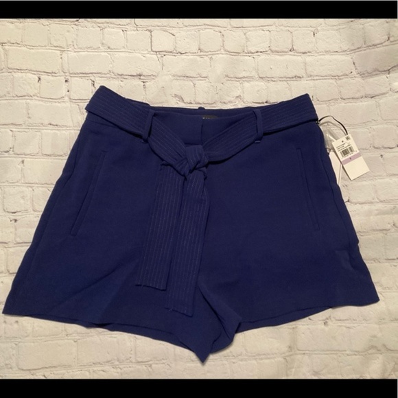 1. STATE Textured Crepe Tie Waist Short•Medium NWT - Picture 1 of 5